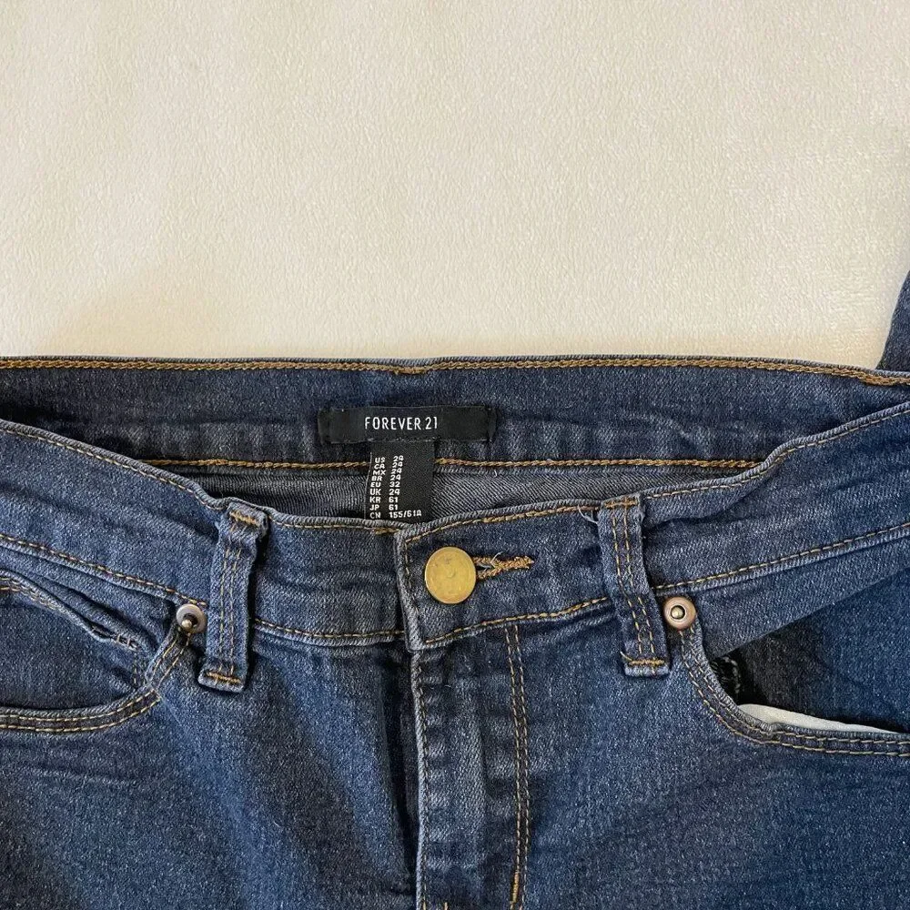Forever 21 Dark Wash Skinny Jeans